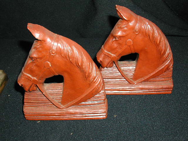 horserepwoodbookends.jpg